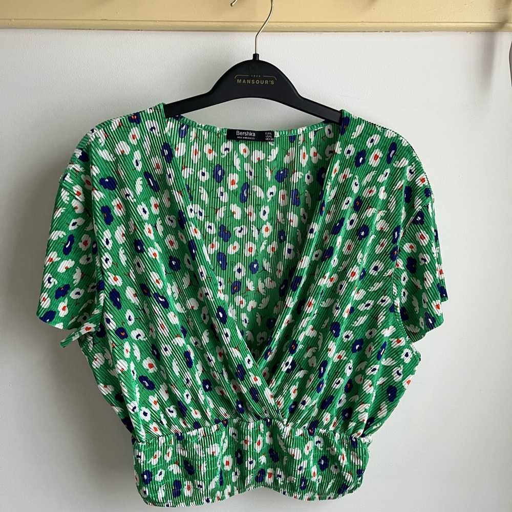 Bershka Green Floral Wrap Crop Blouse
